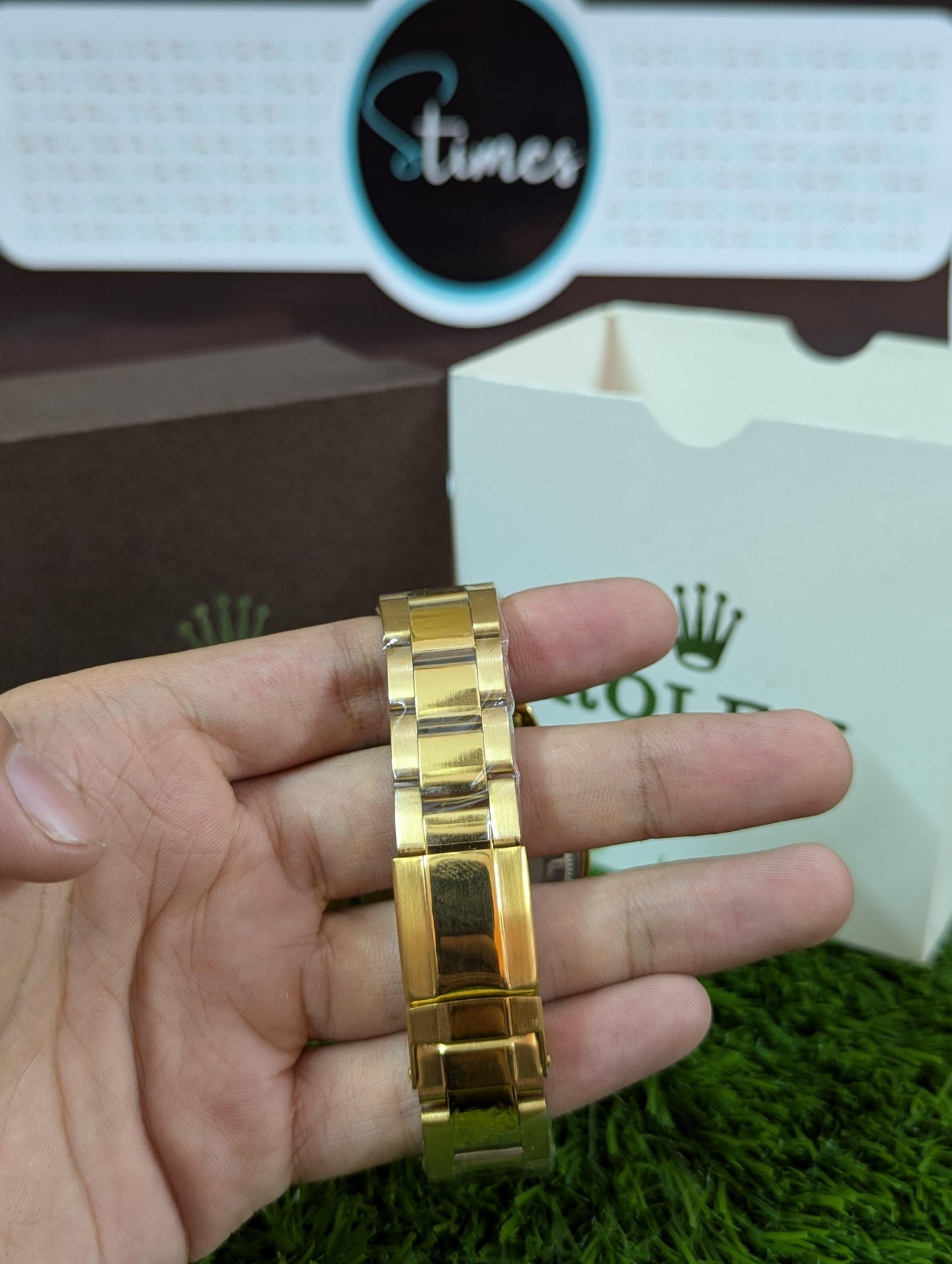 Rolex Daytona Gold